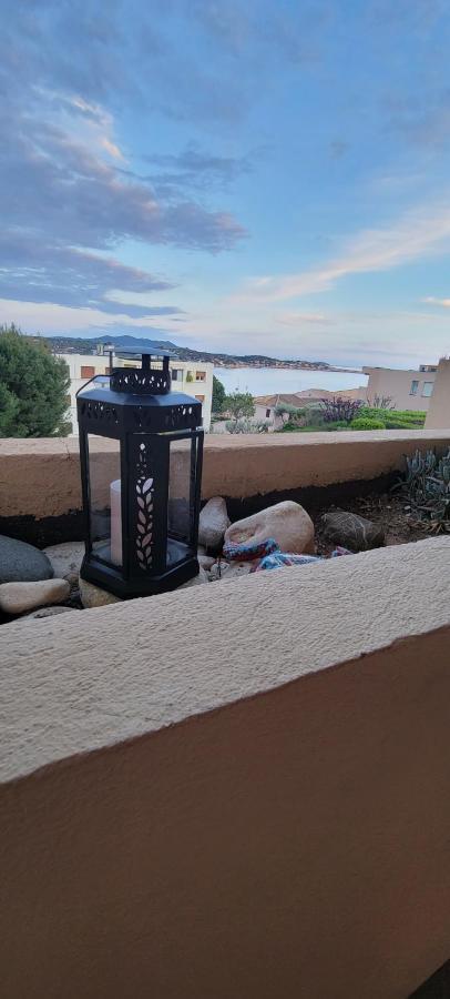 בנדול T2 Vue Mer Dans Residence Calme / T2 Sea View In A Quiet Residence מראה חיצוני תמונה